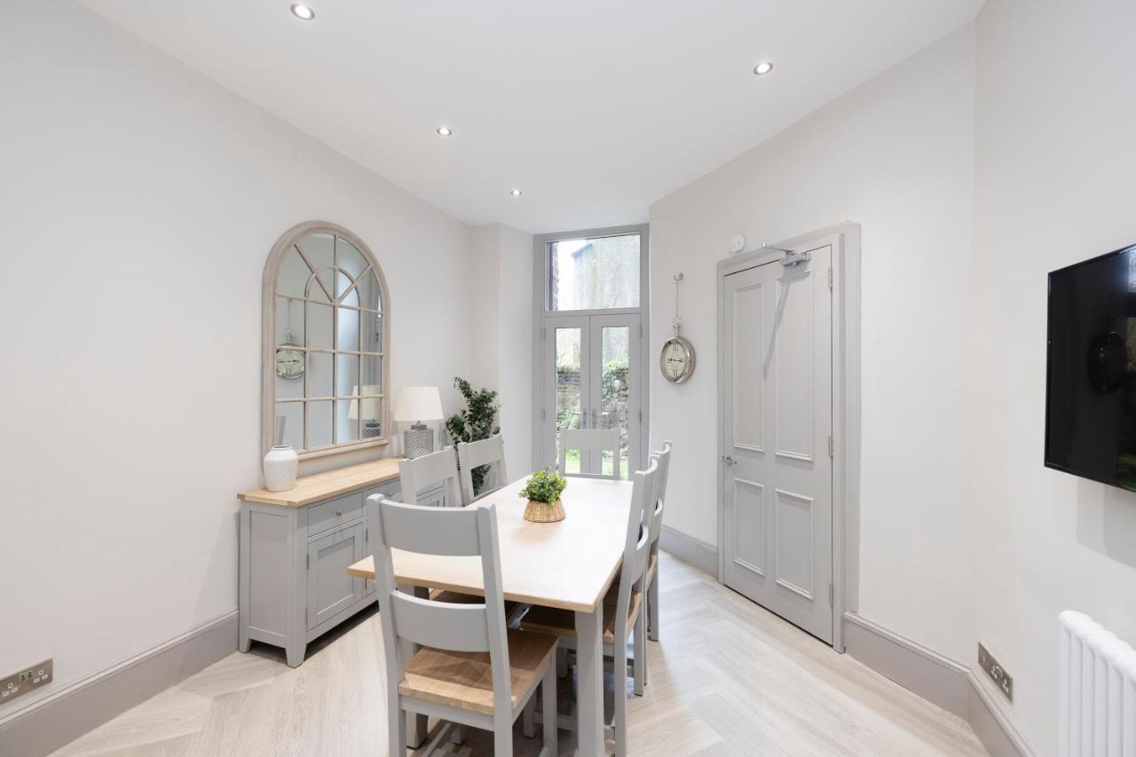 Stylish 3-Bedroom Edinburgh City Getaway المظهر الخارجي الصورة